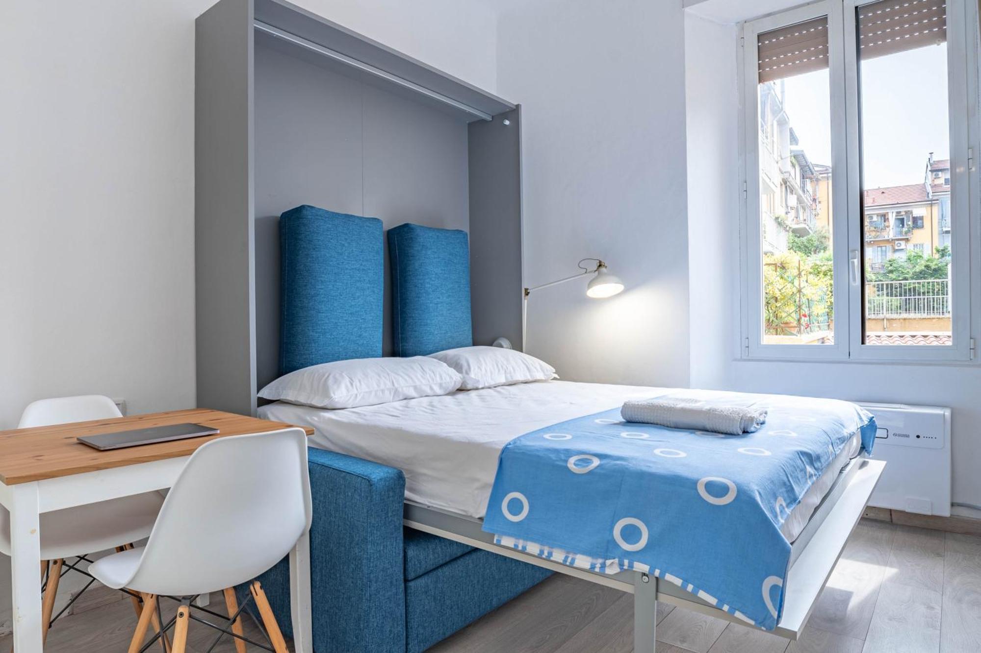 Completo A Isola - Cinque Minuti Da Porta Garibaldi Appartement